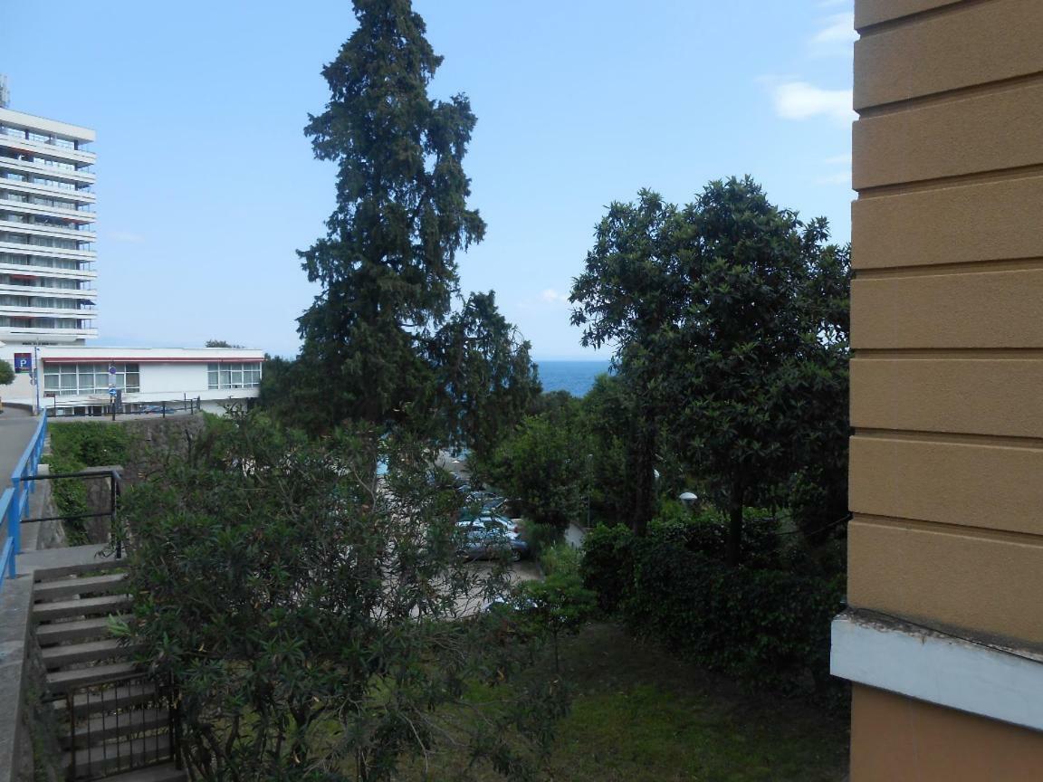 Family Apartment Center Abbázia Kültér fotó